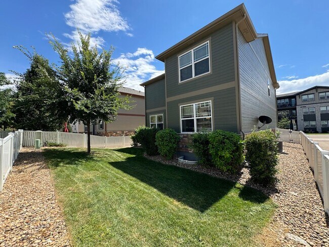 Building Photo - ***$500 Off 1st Months Rent*** Stunning 4BD/3BA Home in North Longmont - Available NOW!