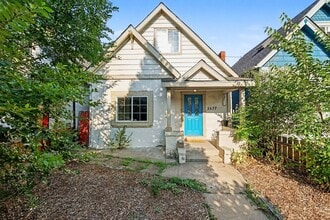 Building Photo - 3537 Lipan St