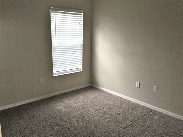 Building Photo - 7909 Hathaway Dr