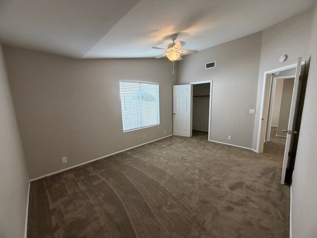 Building Photo - 3bed 2 bath Arrowhead Ranch Home