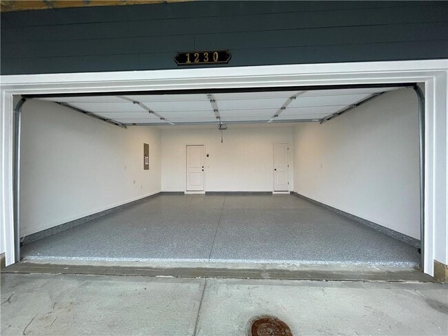 Building Photo - 1230 May Elm Ln