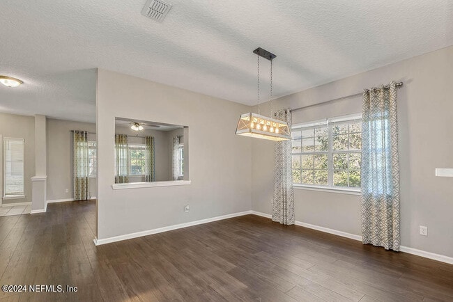 Building Photo - 12423 Forest Lake Cir E