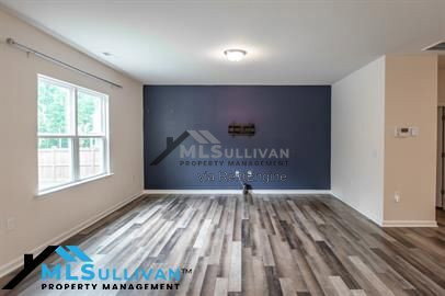 Building Photo - 8400 Jordan Meadow Dr