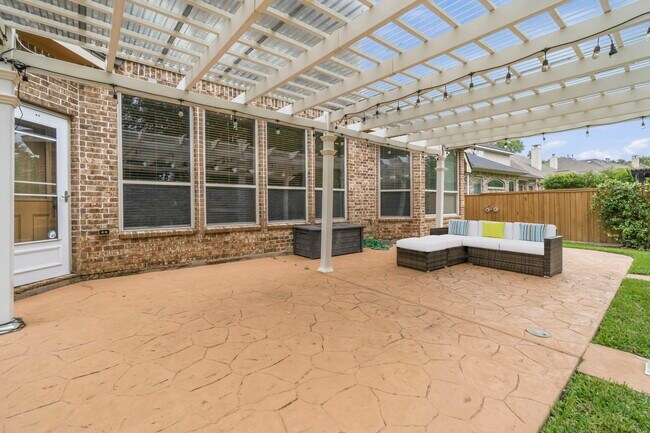 Building Photo - 27 N Arrow Canyon Cir