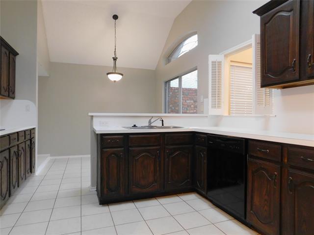 Building Photo - 18939 Westwood Pl