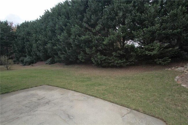 Building Photo - 1490 Creek Pointe Cir