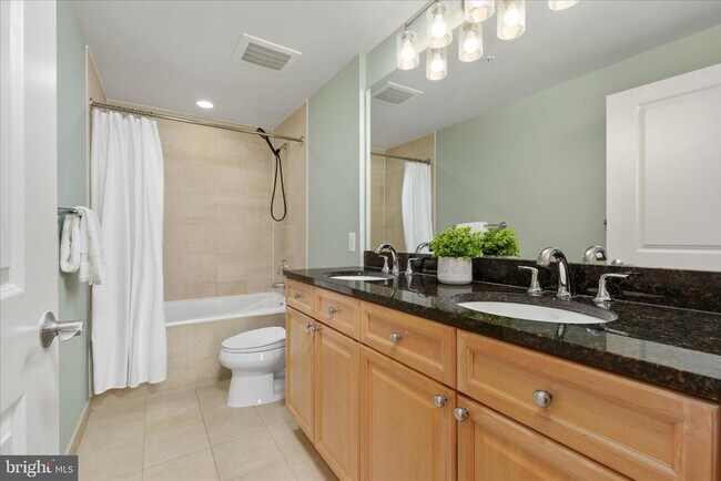 Building Photo - 11990 Market St