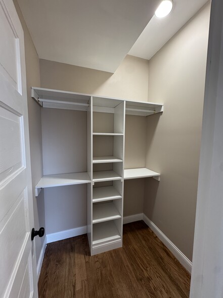 First Room Closet - 5335 W 23rd Pl