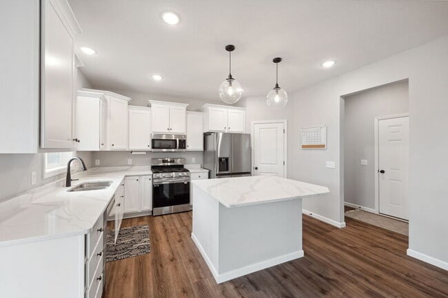 Building Photo - 2442 Buffalo Ridge Dr