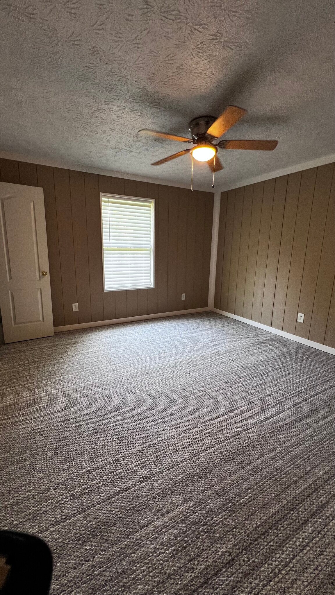 Building Photo - 128 Dusty Creek Ln