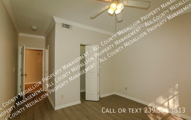 Building Photo - 4670 St Croix Ln