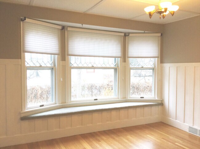 Dining room bay window - 205 Wyoming Ave