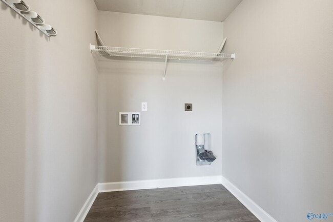 Building Photo - 113 Pitts Griffin Drive