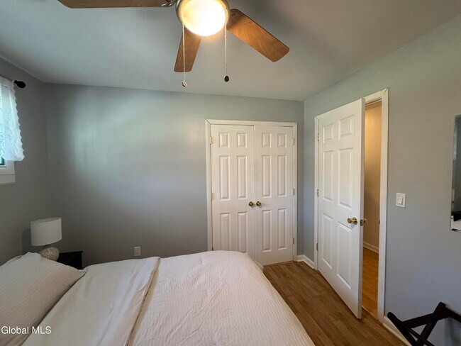 Building Photo - 4264 NY-50