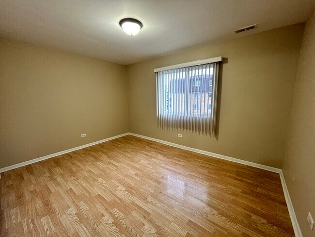 Building Photo - 6616 104th Pl