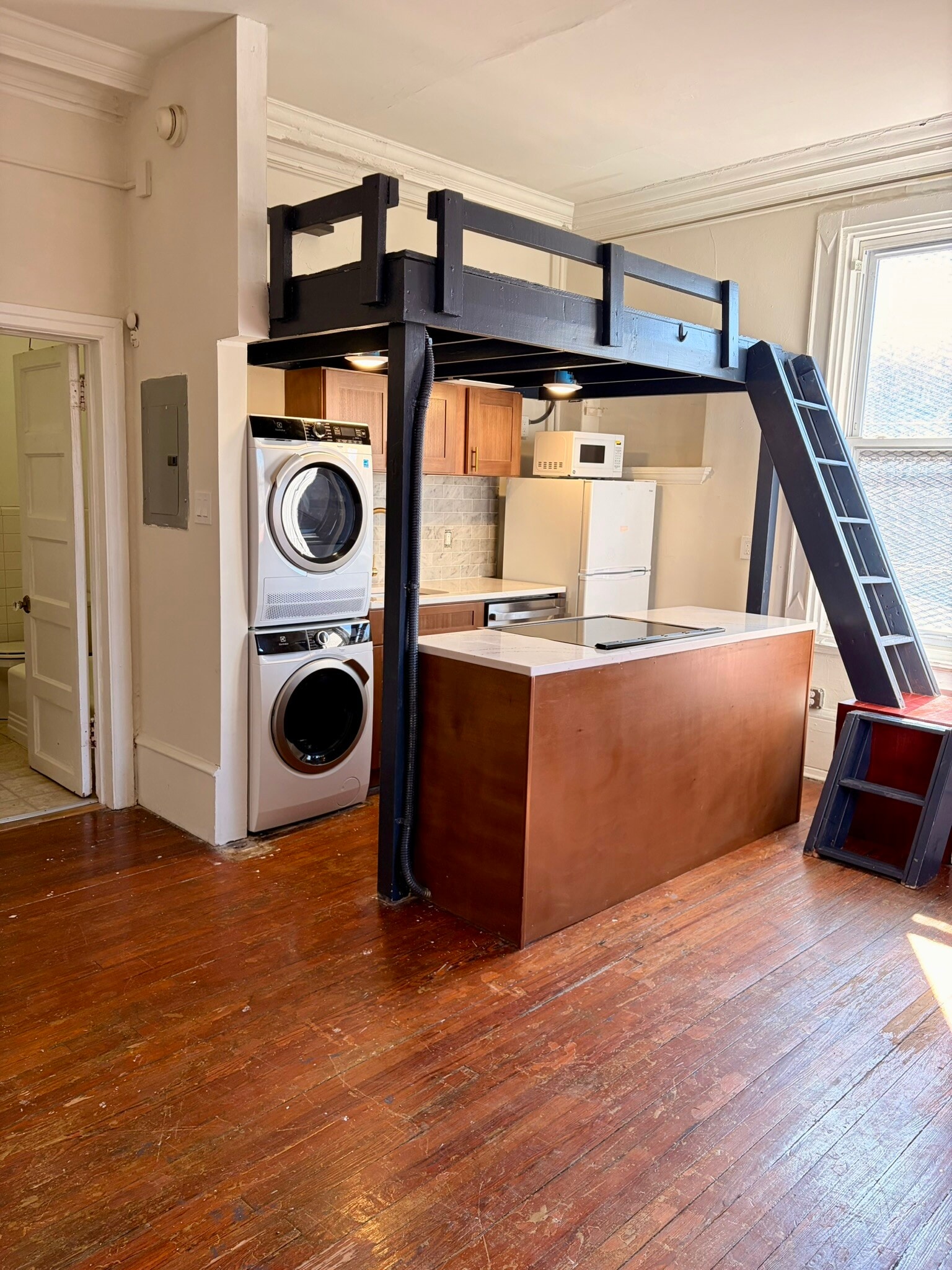 Building Photo - 3511 Baring St