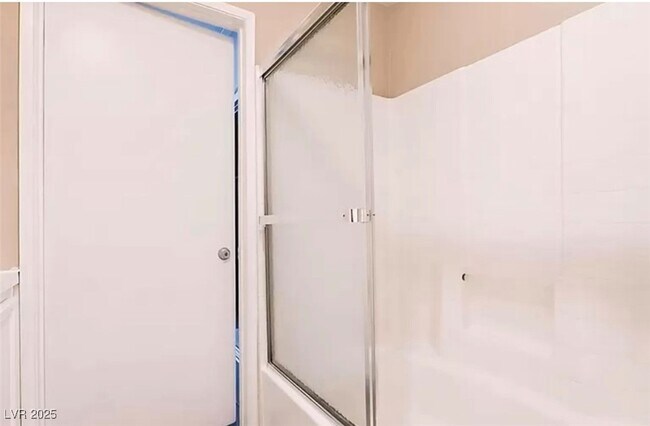 Building Photo - 1830 N Pecos Rd