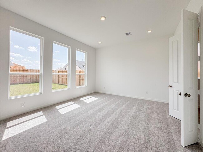 Building Photo - 30939 Spring Lily Wy