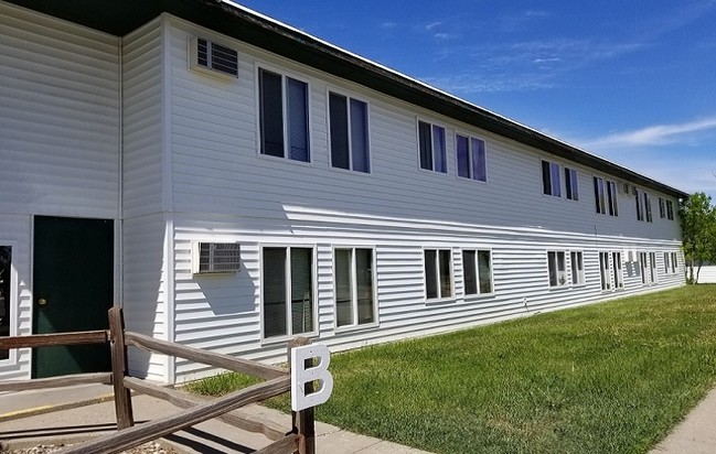 Primary Photo - Courtwood Apartments