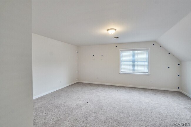 Building Photo - 5949 Autumnleaf Dr