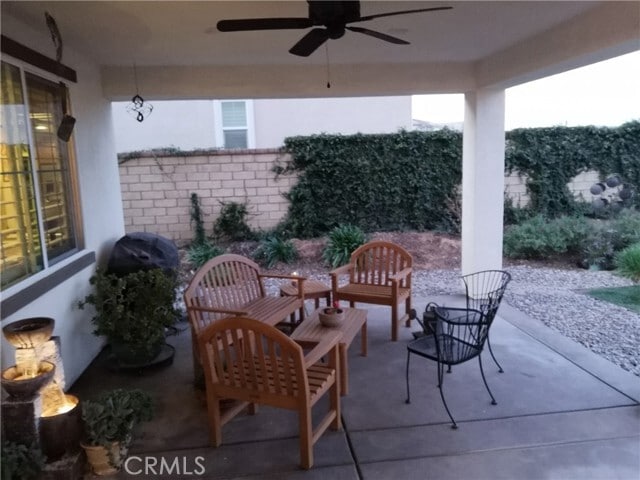 Building Photo - 28934 W Hills Dr