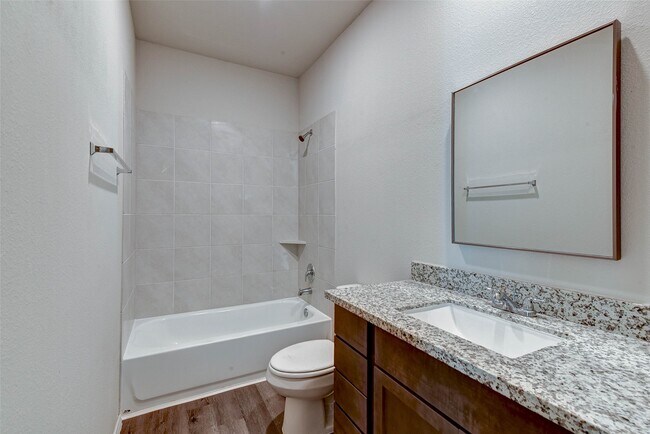 Building Photo - 407 E Avenue G