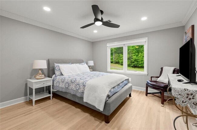 Building Photo - 1431 Waterford Green Dr