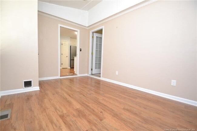 Building Photo - 5909 Royal Coach Ct