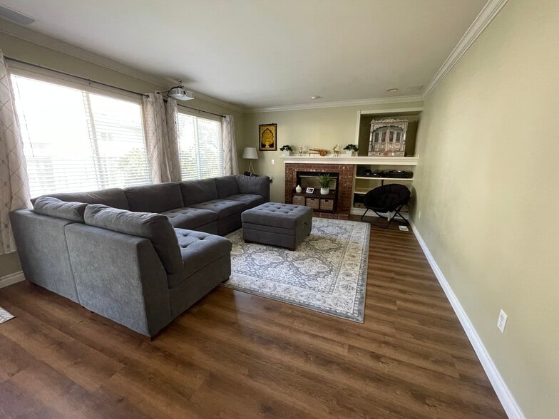 Family Room 2 - 22800 127th Ave SE