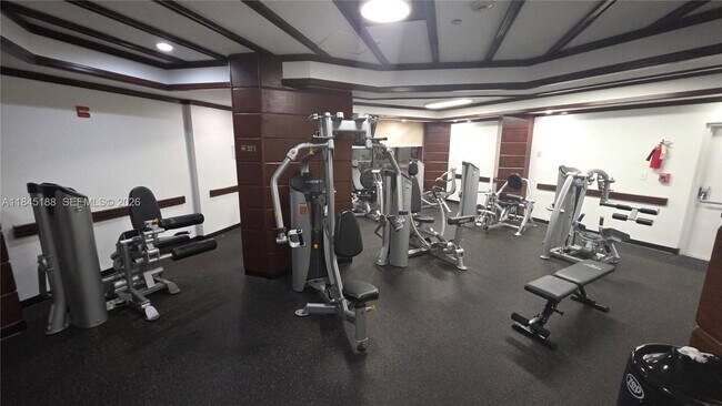 Building Photo - 18151 NE 31st Ct