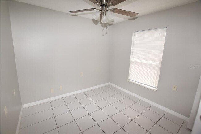 Building Photo - 1023 Cranberry Dr