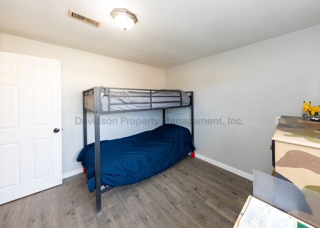 Building Photo - Cozy 3 Bedroom House in Southeast Colorado Springs