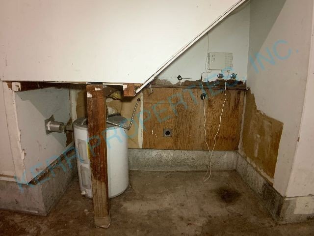 Building Photo - 3031 NE Juniper Ave