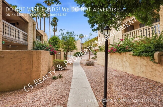 Building Photo - 4950 N Miller Rd