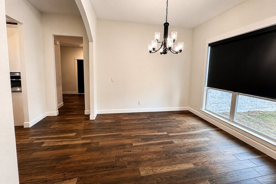 Building Photo - 3914 Gracey Ln