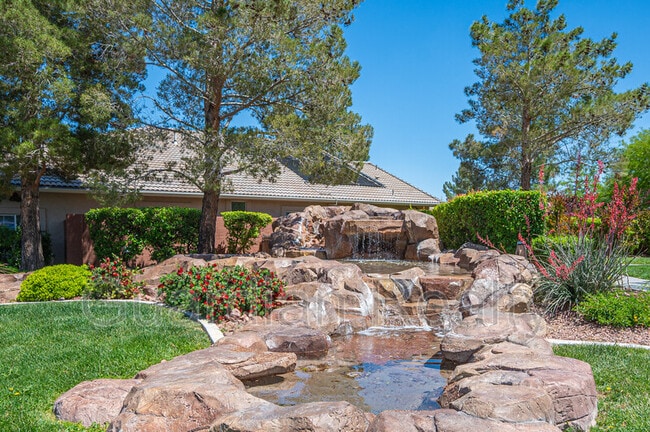 Building Photo - 11112 Pine Greens Ct