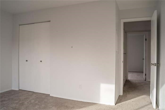 Building Photo - 313 W Lehow Ave