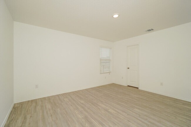 Building Photo - 13715 Haystack Rdg