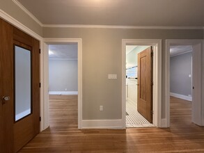 Building Photo - 1160 Monroe Ave