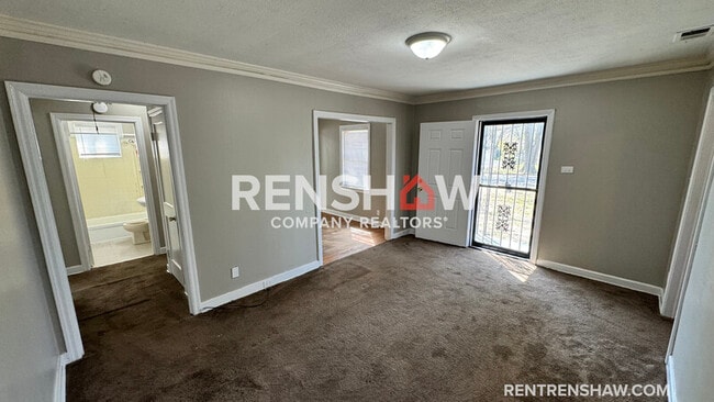 Building Photo - 992 Wrenwood St