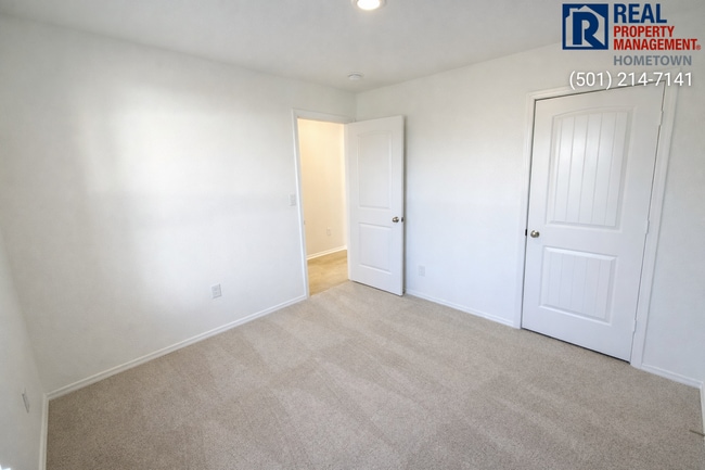 Building Photo - 7072 Potomac Trl