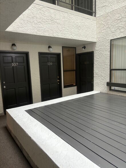 Exterior Entrance (Gated) - 2409 Leon St