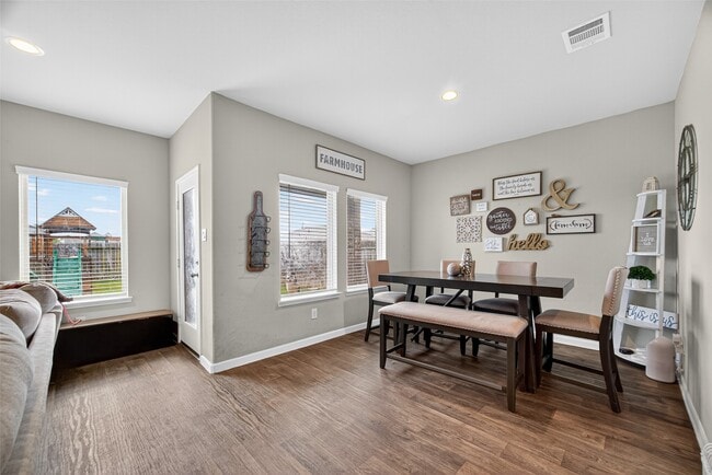 Building Photo - 13009 Leisure Cove Dr