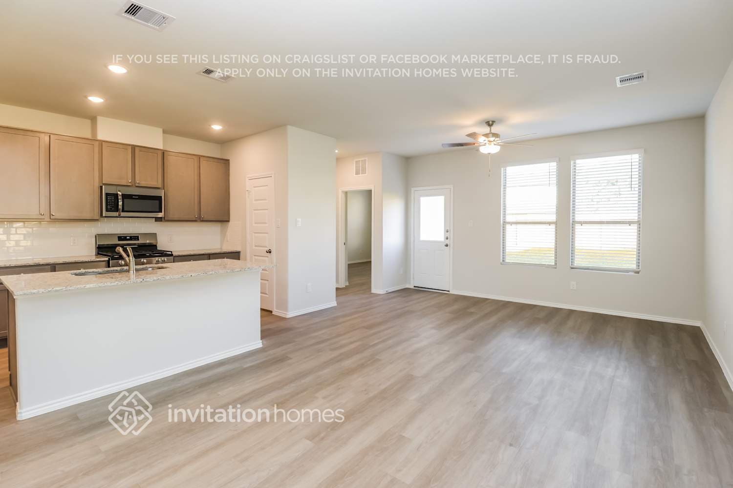 Building Photo - 5628 Poinsettia Pl
