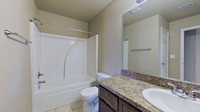 Building Photo - NO JUNE RENT + $1,395 RENT DUPLEX IN HARKER HEIGHTS!