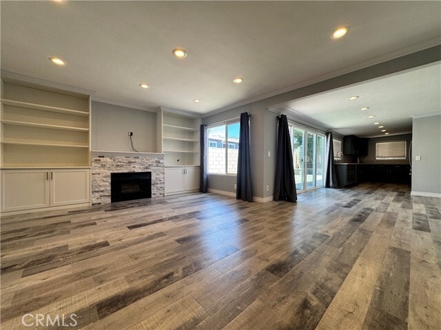 Building Photo - 1516 E Cyrene Dr