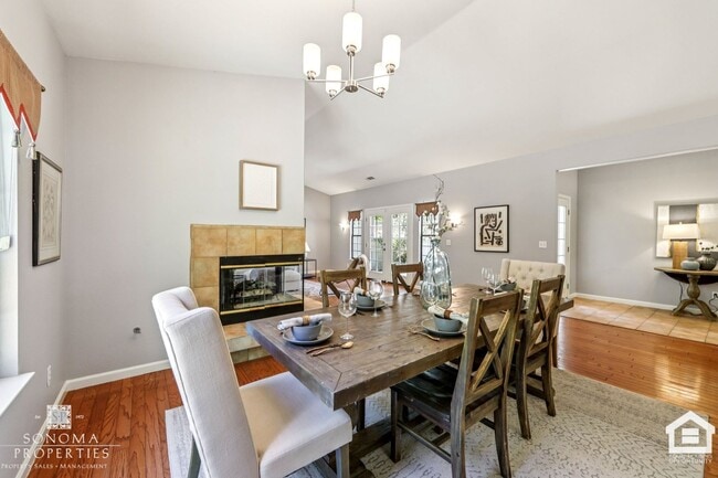 Building Photo - Spacious 3BD/2BA Home in Desirable Sonoma Greens Community