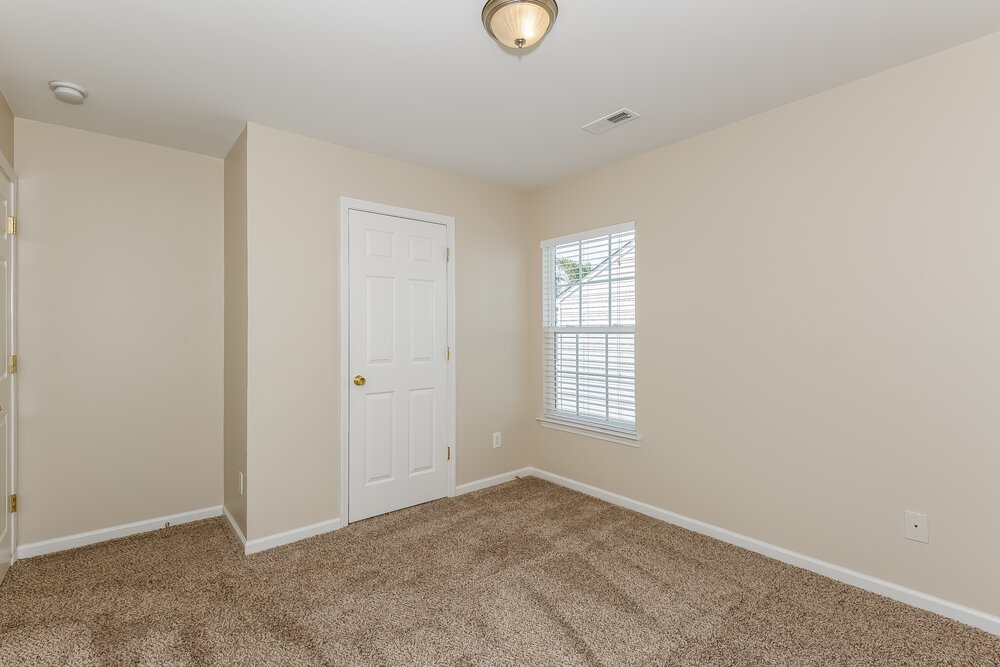 Building Photo - 4914 Lifeline Ln
