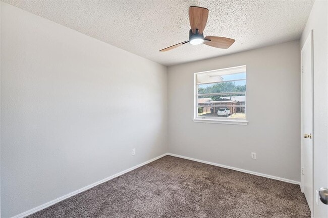 Building Photo - 5221 Foster Dr