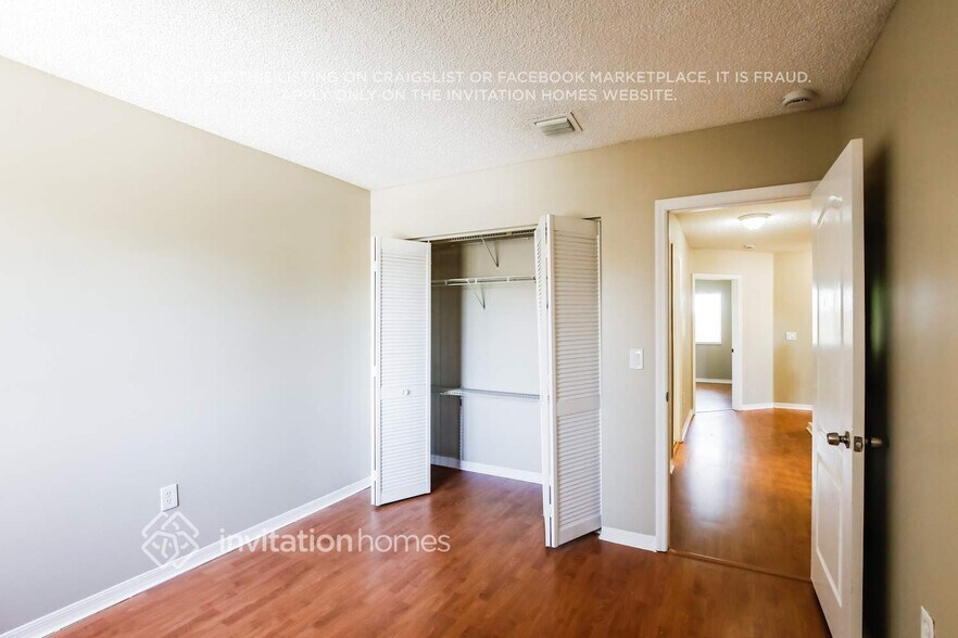 Building Photo - 14318 SW 154th Pl